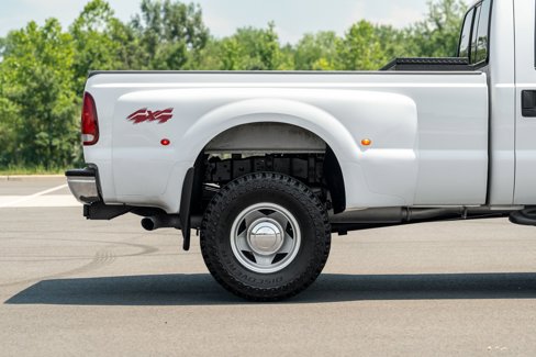 Used 2000 Ford F350 Lariat image 15