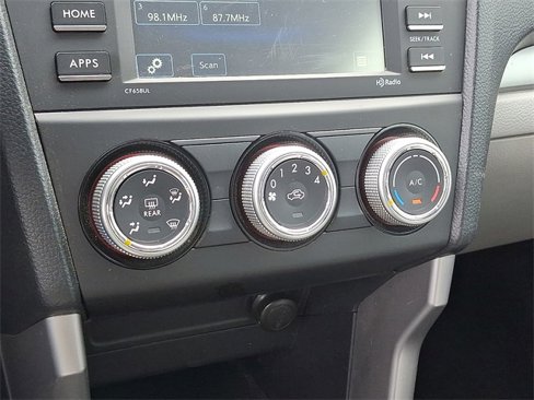 Used 2017 Subaru Forester 2.5i w/ Alloy Wheel Package image 18