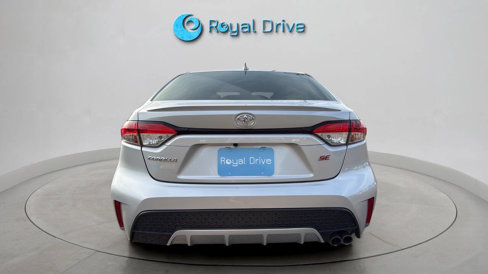Used 2022 Toyota Corolla SE image 4