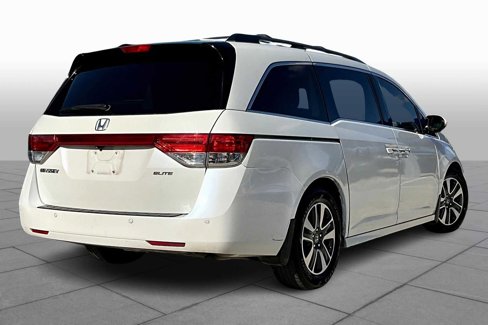 Used 2016 Honda Odyssey Touring Elite image 12