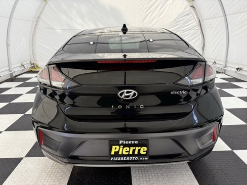 Used 2020 Hyundai Ioniq Limited image 3