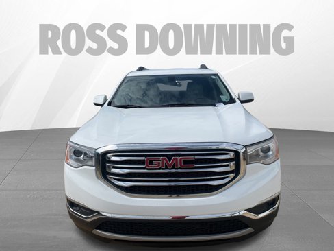 Used 2019 GMC Acadia SLT w/ LPO, Floor Liner Package image 2