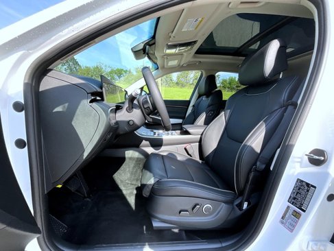 New 2026 Genesis GV70 2.5T Advanced image 10