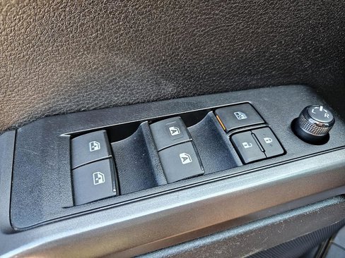 Used 2021 Toyota Tacoma TRD Sport image 30