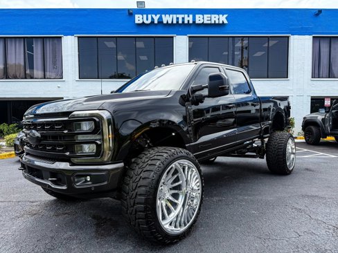 Used 2024 Ford F250 King Ranch image 4