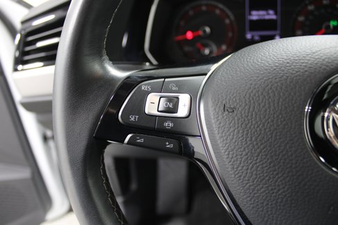Used 2021 Volkswagen Jetta R-Line w/ R-Line Cold Weather Package image 10