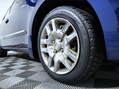 Used 2012 Nissan Sentra 2.0 S image 2