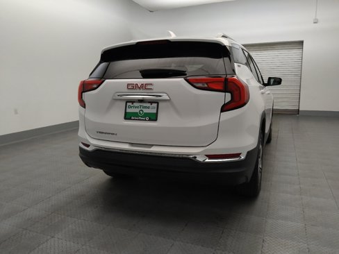 Used 2020 GMC Terrain SLT image 7