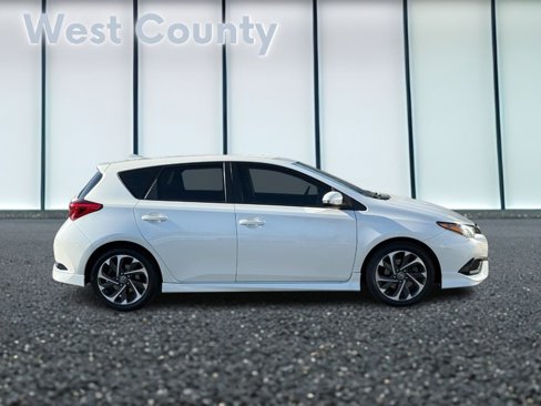 Used 2017 Toyota Corolla iM w/ All-Weather Mat Package image 2