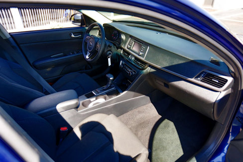 Used 2017 Kia Optima LX image 18