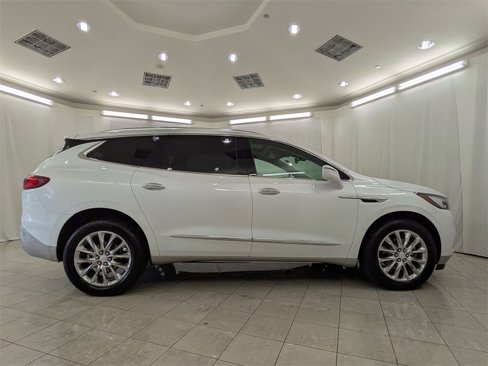 Used 2019 Buick Enclave Premium image 11