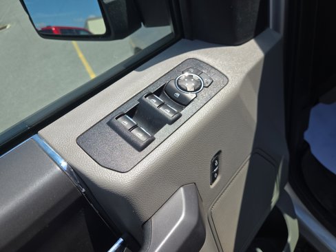 Used 2019 Ford F150 XLT w/ Equipment Group 302A Luxury image 16