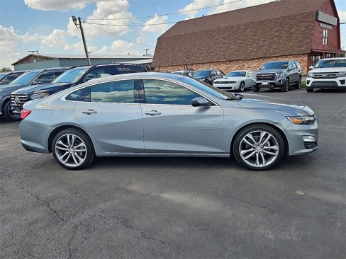 Used 2023 Chevrolet Malibu LT image 9