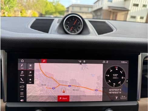 Used 2019 Porsche Macan image 21