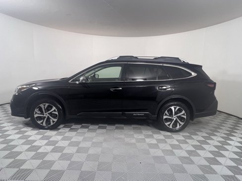 Used 2022 Subaru Outback Touring XT image 4