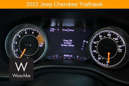 Used 2022 Jeep Cherokee Trailhawk w/ Trailer Tow Group image 44