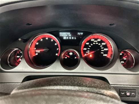 Used 2011 GMC Acadia Denali image 10