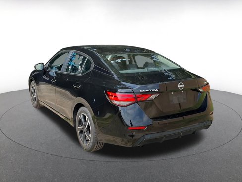 Used 2024 Nissan Sentra SV image 9