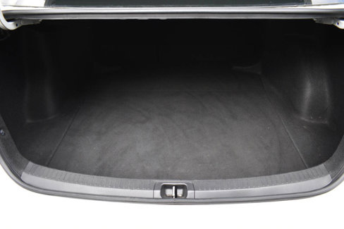 Used 2021 Toyota Corolla LE image 10