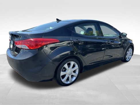 Used 2013 Hyundai Elantra Limited image 7