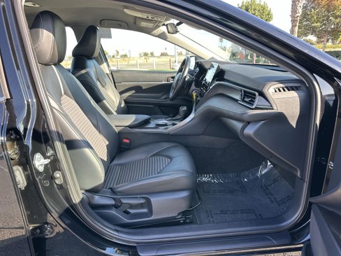 Used 2023 Toyota Camry SE image 36