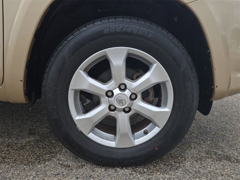 Used 2010 Toyota RAV4 Limited image 34