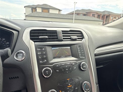 Used 2020 Ford Fusion S image 24