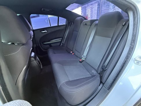 Used 2018 Dodge Charger R/T Scat Pack image 5