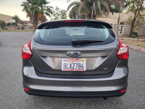 Used 2012 Ford Focus SE image 4