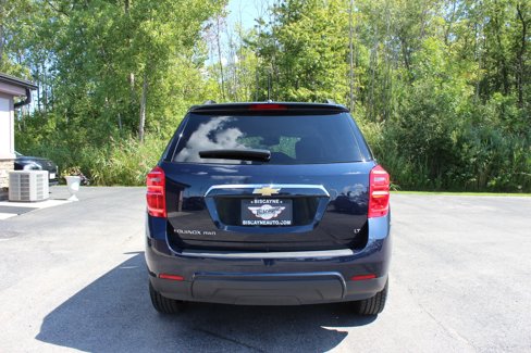 Used 2017 Chevrolet Equinox LT w/ Convenience Package image 6