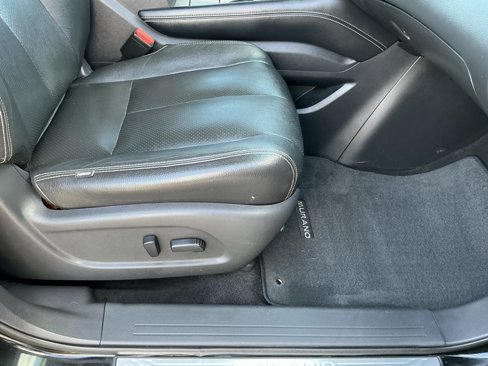 Used 2015 Nissan Murano SV w/ Premium Package image 26