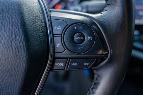 Used 2019 Toyota Camry SE image 17