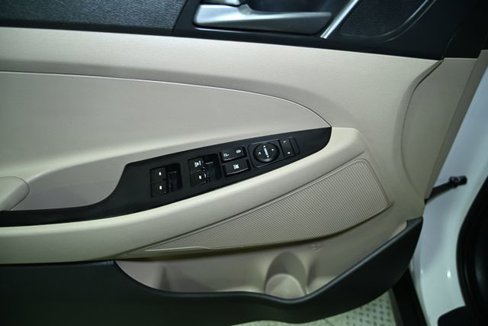Used 2016 Hyundai Tucson SE w/ Option Group 02 image 27
