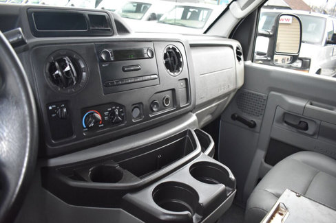 Used 2014 Ford E-150 and Econoline 150 image 16