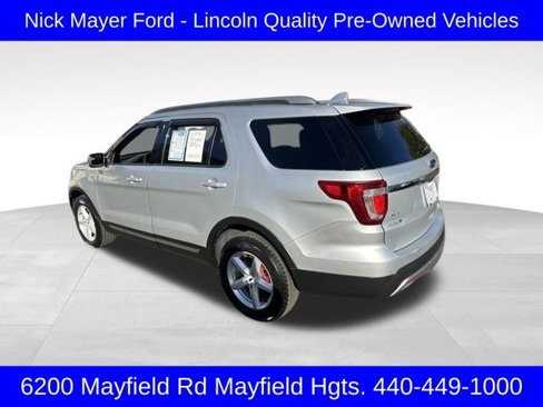 Used 2016 Ford Explorer XLT w/ Equipment Group 202A image 5