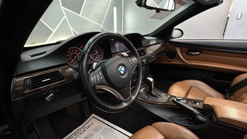 Used 2009 BMW 328i Convertible image 38