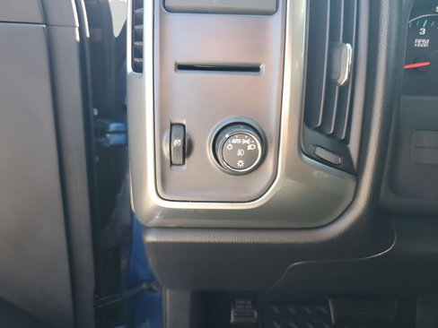 Used 2016 Chevrolet Silverado 1500 LT w/ Texas Edition image 31