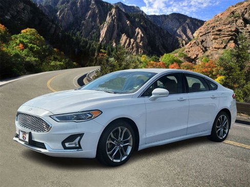 Used 2020 Ford Fusion Titanium image 5