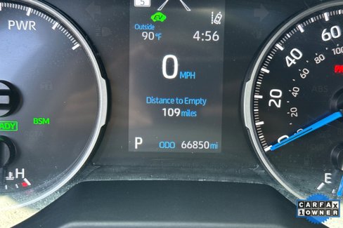 Used 2022 Toyota RAV4 XLE Premium image 43