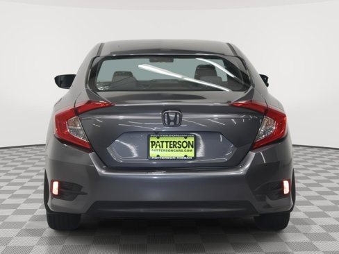 Used 2016 Honda Civic EX image 3