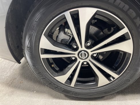 Used 2023 Nissan Sentra SV image 39