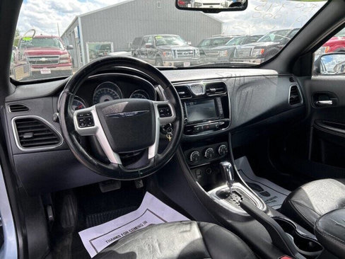 Used 2012 Chrysler 200 Limited image 13