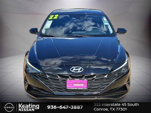 Used 2022 Hyundai Elantra SE image 9