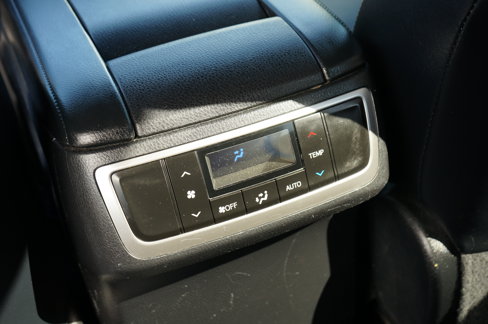 Used 2018 Toyota Highlander XLE image 20