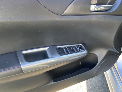 Used 2014 Subaru Impreza WRX Hatchback image 15