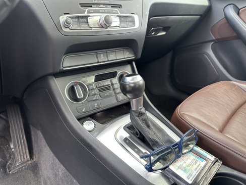 Used 2016 Audi Q3 2.0T Premium Plus w/ Technology Package image 21