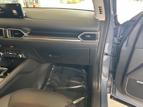 Used 2024 MAZDA CX-5 Carbon Edition image 21