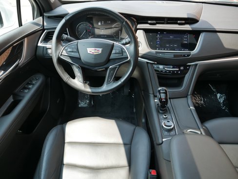 Certified 2022 Cadillac XT5 Premium Luxury w/ LPO, Floor Liner Package image 13