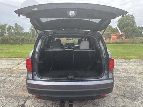 Used 2016 Honda Pilot LX image 12