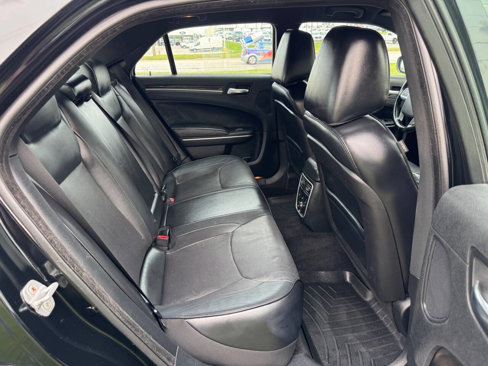 Used 2014 Chrysler 300 C w/ Beats Audio Group image 13